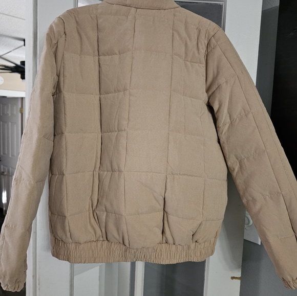 NWOTS! PUFFER JACKET! SIZE MED! NEW IN PACKAGING! - Picture 10 of 14